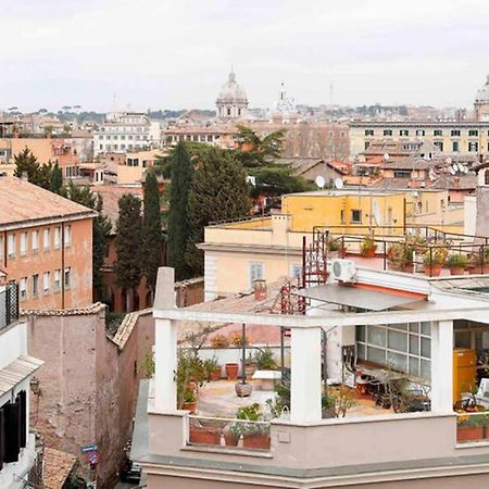 White Panoramic Jacuzzi Suite Trastevere - Top Collection Rom Exterior foto
